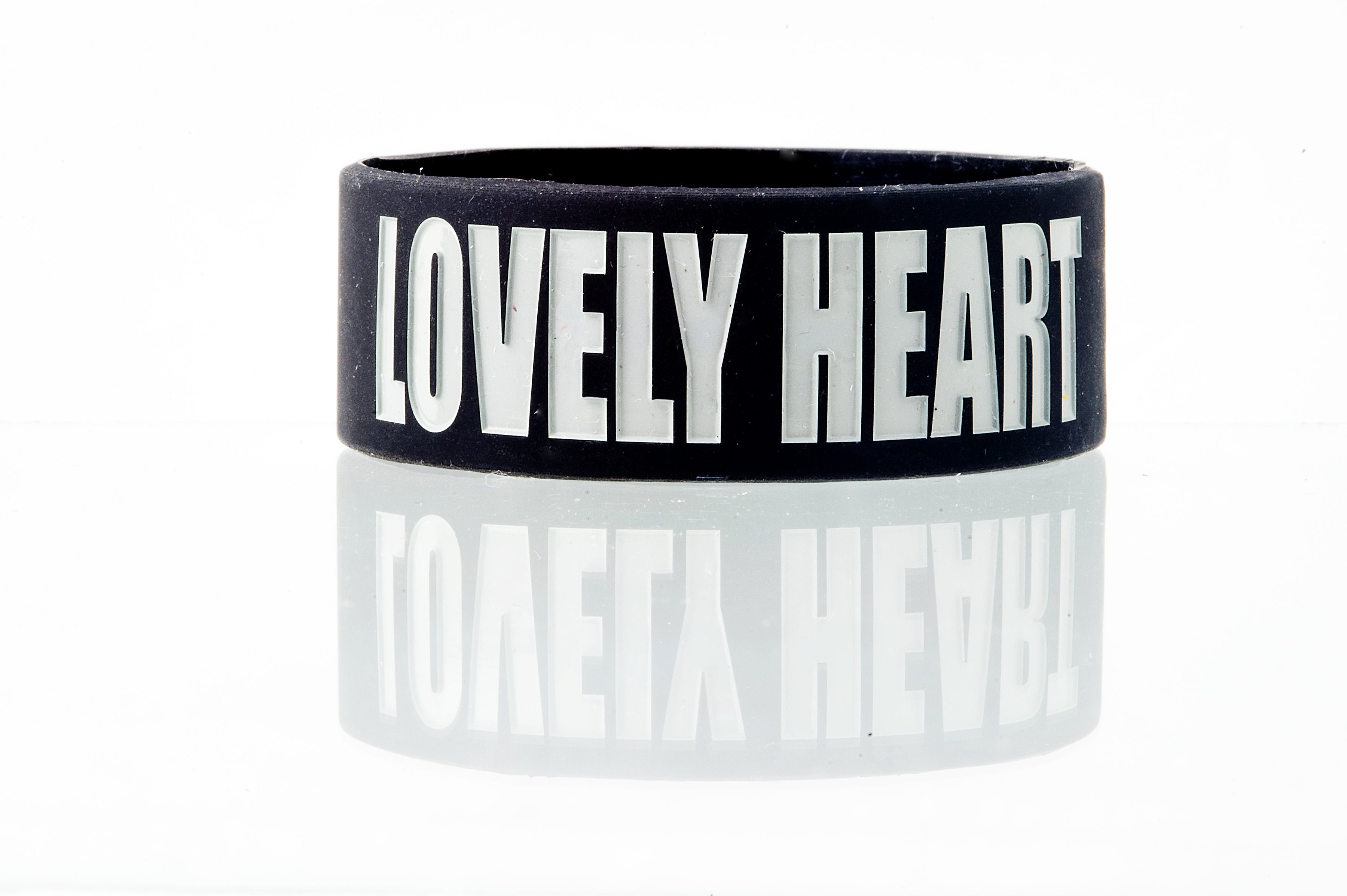 LOVELY HEART — INTENTIONAL BAND